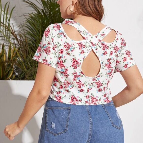 Floral Cross Back T-shirt - Picture 1 of 5